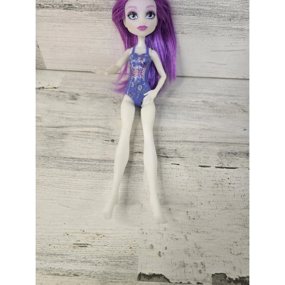 Mattel Monster High Spectra Vondergeist Shriekwrecked Swim Doll Purple Hair
